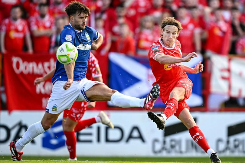 开云官网-欧冠前瞻：林菲尔德欲借助主场翻盘晋级，舒尔本实力状态均占优