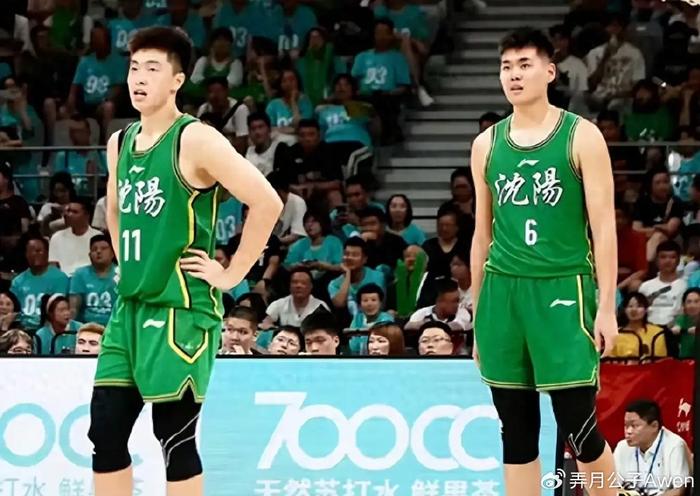 开云-因祸得福！一仗干到西班牙联赛，球迷：他俩真是自己“打”出来的