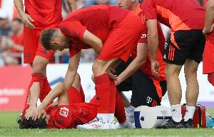 开云体育入口-复出又受伤！罗马诺：伊藤洋辉将伤缺数月，赛季报销