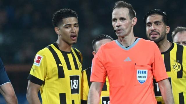 1682776834959054879.jpg 开云体育下载-主裁承认多特点球遭漏判:我很懊恼,感觉非常糟糕