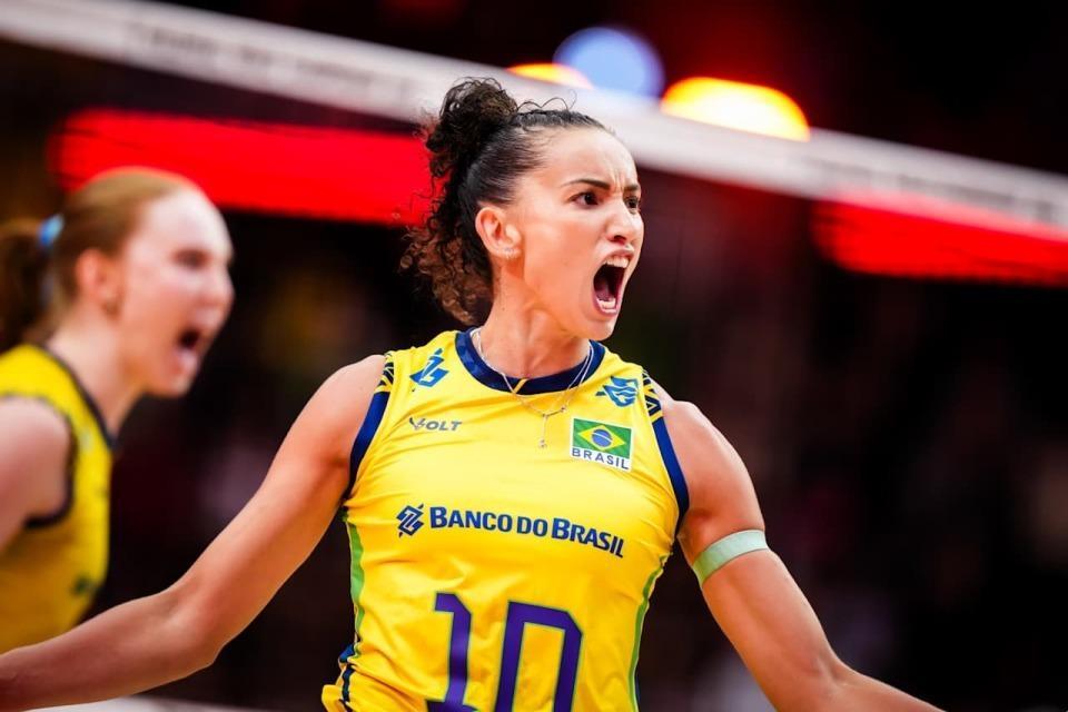 悲情？巴西女排世锦赛至今0冠！拦网22分仍被逆转，无缘决赛痛哭