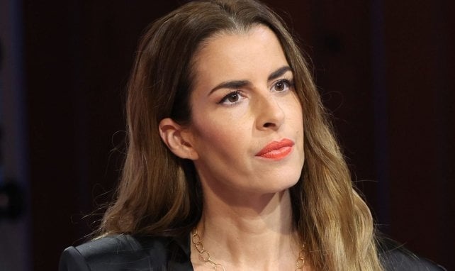 开云官网-外媒：拜因体育女记者因非洲杯争议采访遭网暴，宣布离开足球报道